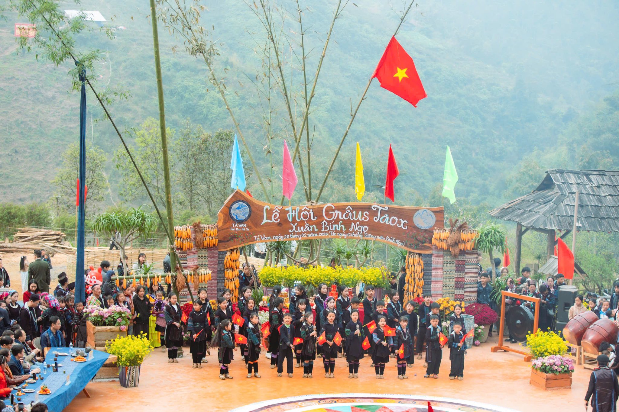 Lào Cai: Rộn ràng hội Gầu Tào đầu xuân ở bản Cát Cát (Sa Pa)